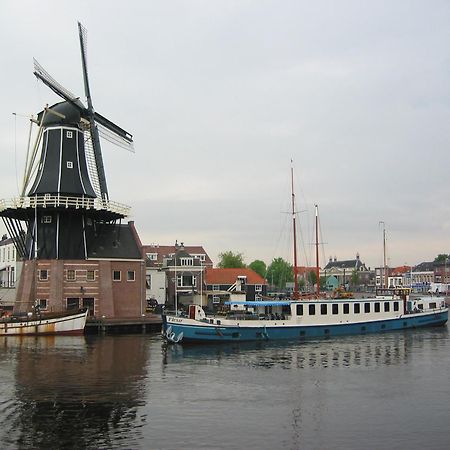 Hotelboat Fleur Amsterdam Exteriér fotografie